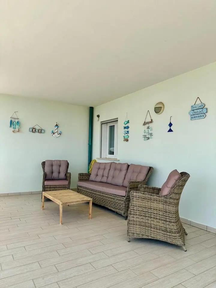 Sigis House - Independent Apartment Sea View Fiumicino Esterno foto