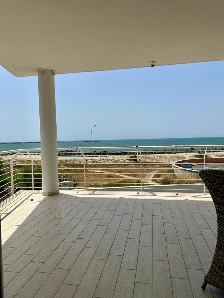 Sigis House - Independent Apartment Sea View Fiumicino Esterno foto